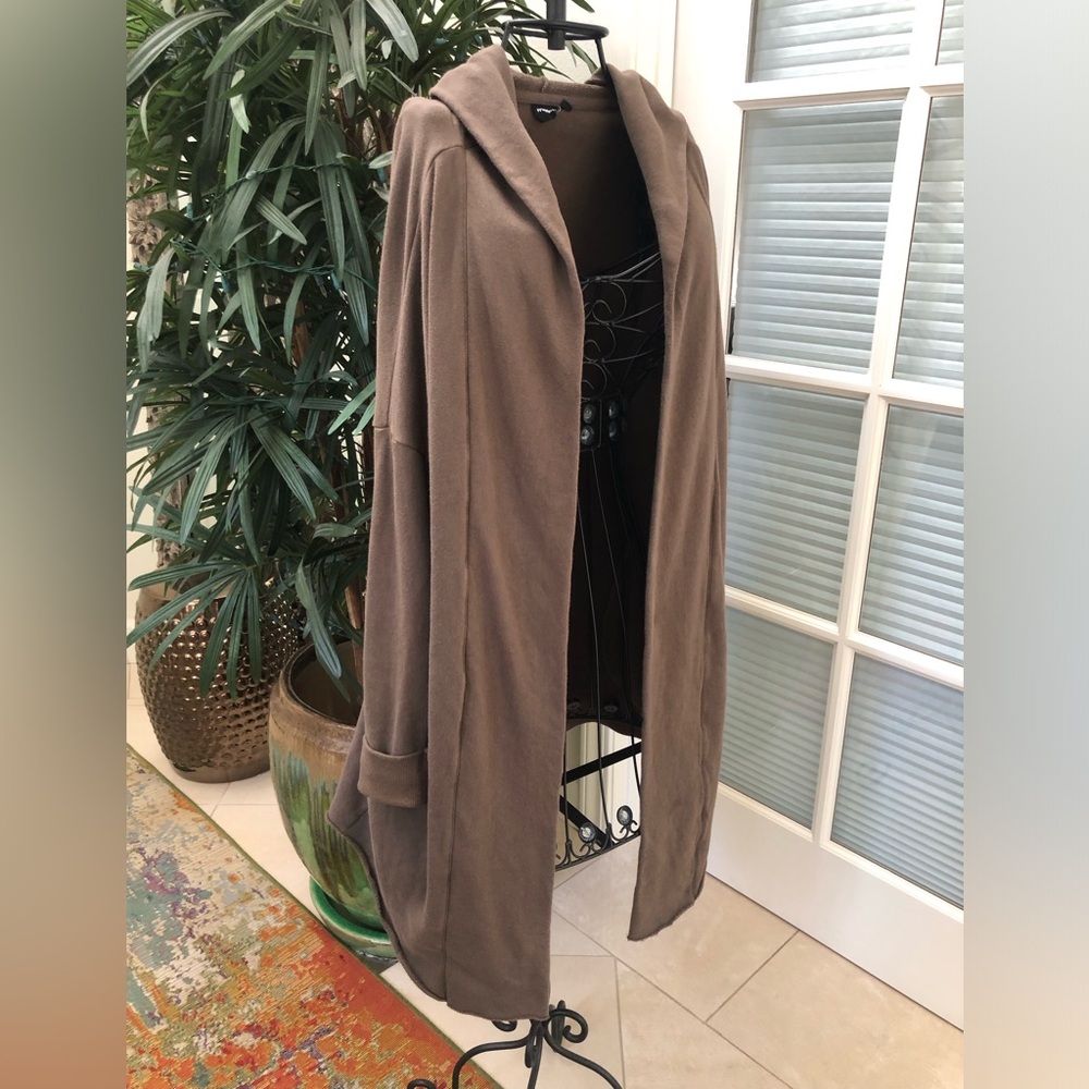 🤎💚 Brown Cardigan-Style Hooded Coat.